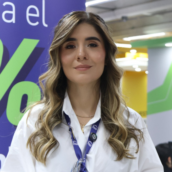  Laura Roa Zeidán